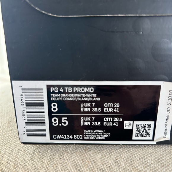 Nike Sneakers (Men’s 8/Women’s 9.5) - Picture 7 of 11